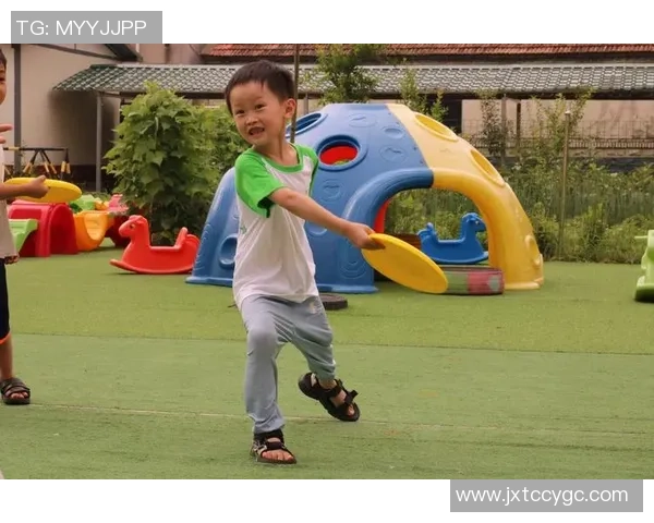 飞盘梦想与人生探索：张伟的深度对话与成长旅程